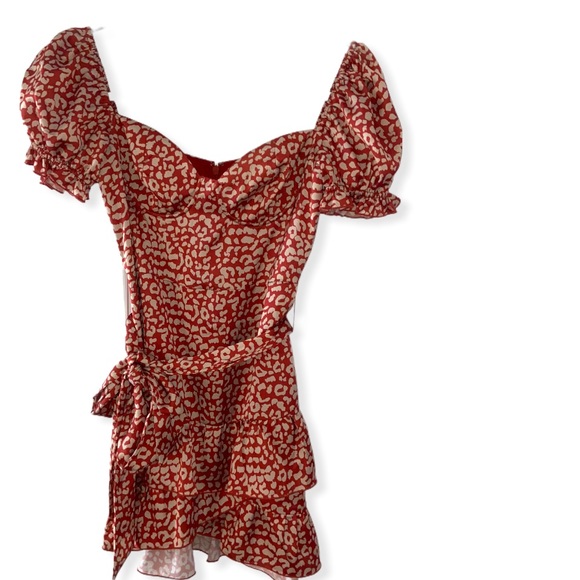 cute tops that go with skirts